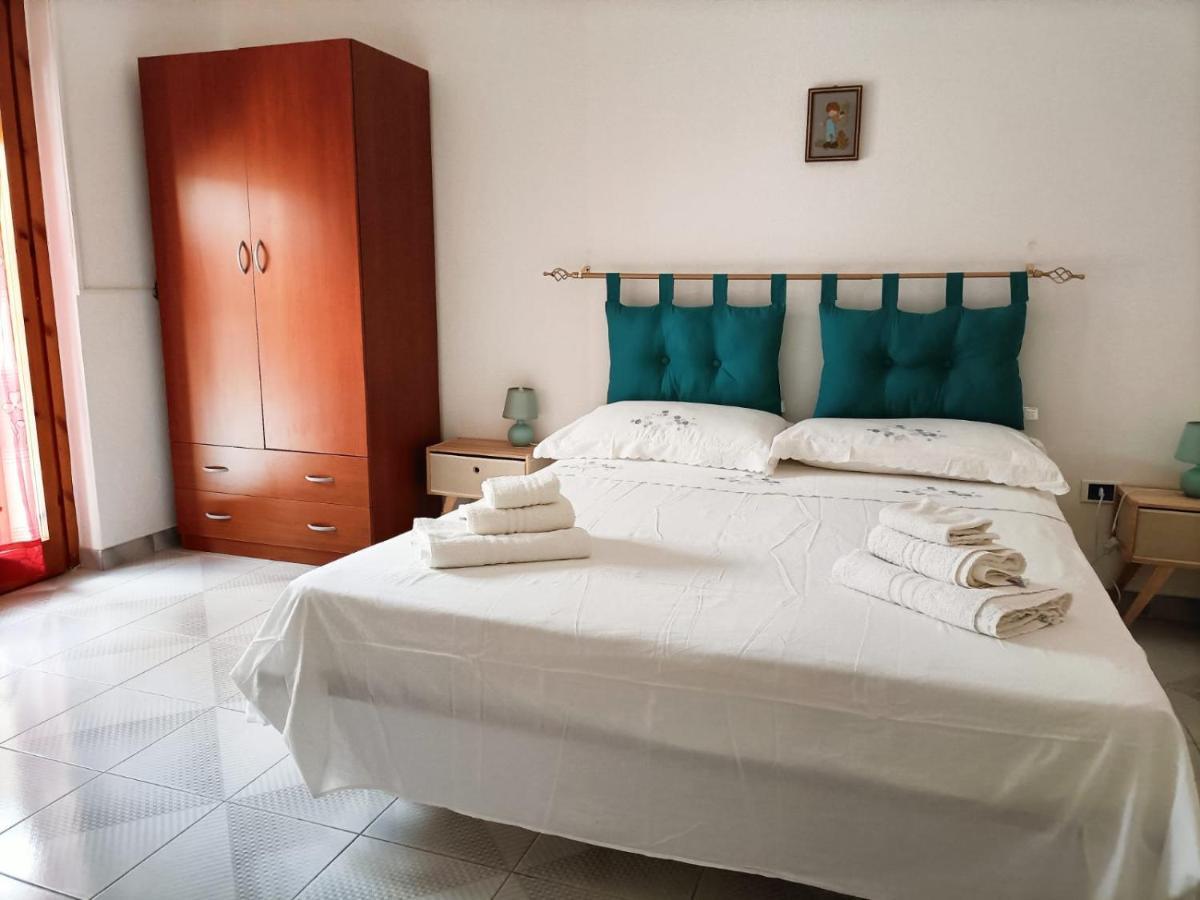 Casa Vacanza Nonna Maria ตอร์เรปาลี ภายนอก รูปภาพ